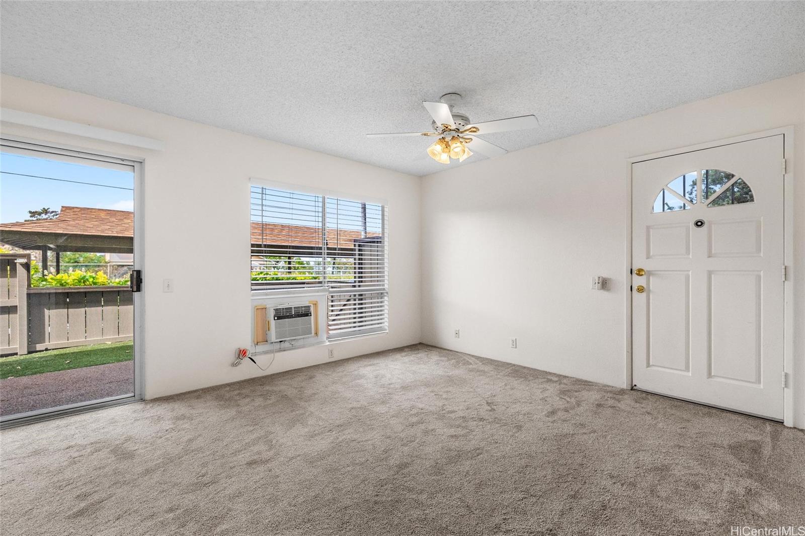 91-1180 Puamaeole Street townhouse # 10B, Ewa Beach, Hawaii - photo 2 of 20