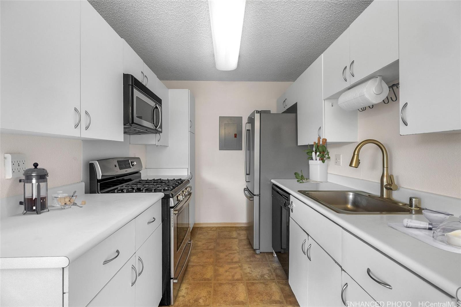 91-1180 Puamaeole Street townhouse # 10B, Ewa Beach, Hawaii - photo 6 of 20