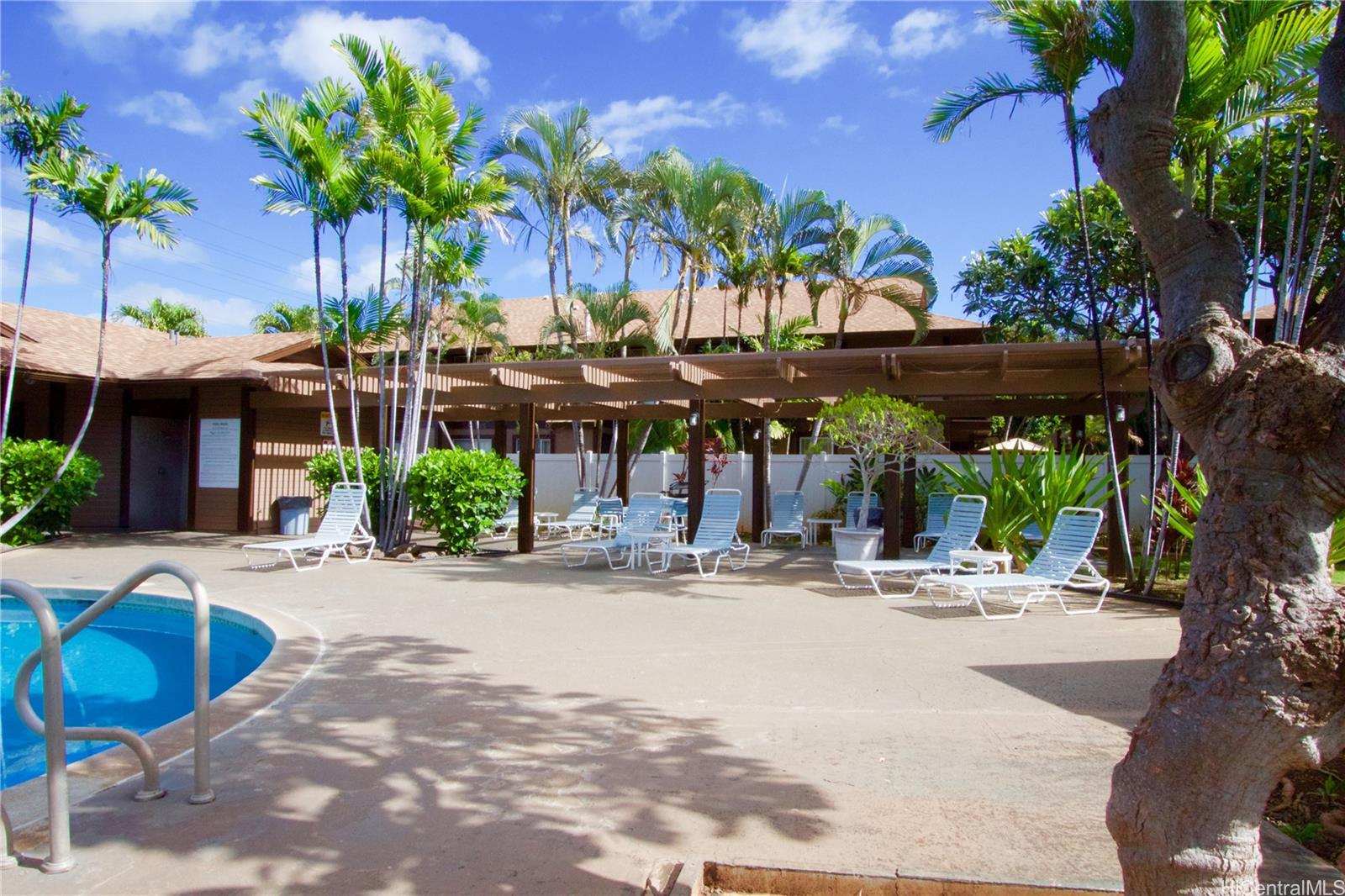 Palm Villas 2-GG condo # 10T, Ewa Beach, Hawaii - photo 18 of 20