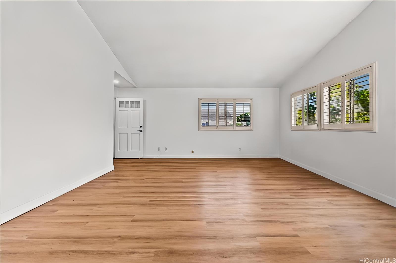 91-1186  Makaaloa Street Westloch Fairway, Ewaplain home - photo 3 of 25