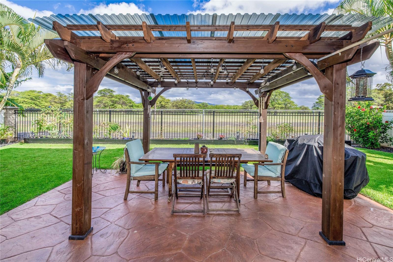 911188  Waikapoo St Hoakalei-ka Makana, Ewaplain home - photo 18 of 25