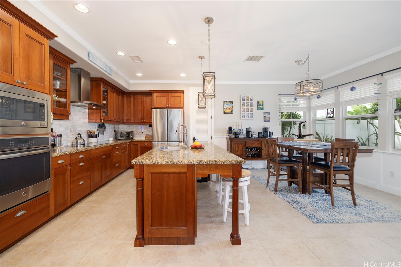 911188  Waikapoo St Hoakalei-ka Makana, Ewaplain home - photo 6 of 25