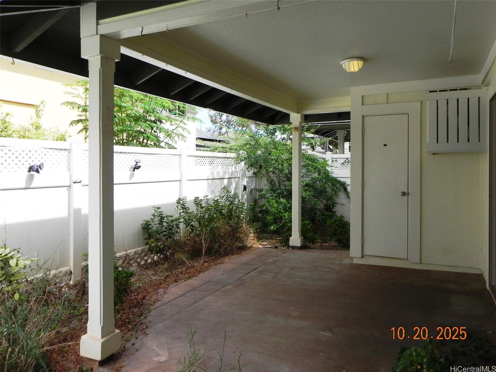 Nohona at Kapolei III condo # 1602, Kapolei, Hawaii - photo 11 of 12