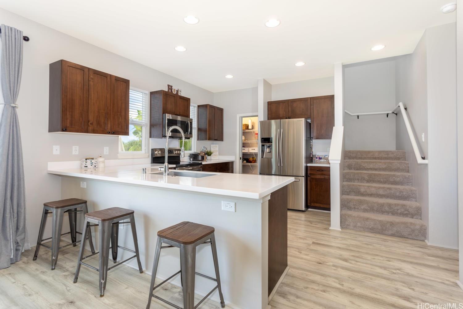 91-1193  Hokua Street Ewa Gen Coral Ridge, Ewaplain home - photo 10 of 25