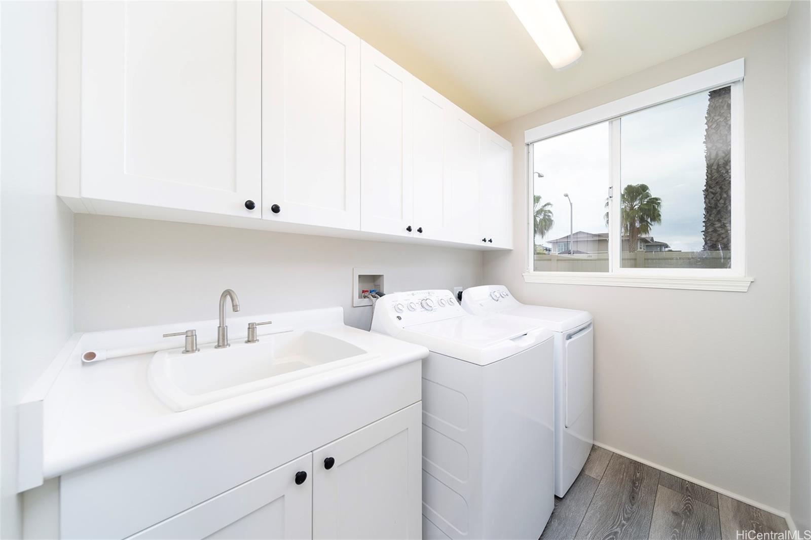 91-1197  Hokukai Street Ewa Gen Coral Ridge, Ewaplain home - photo 13 of 24