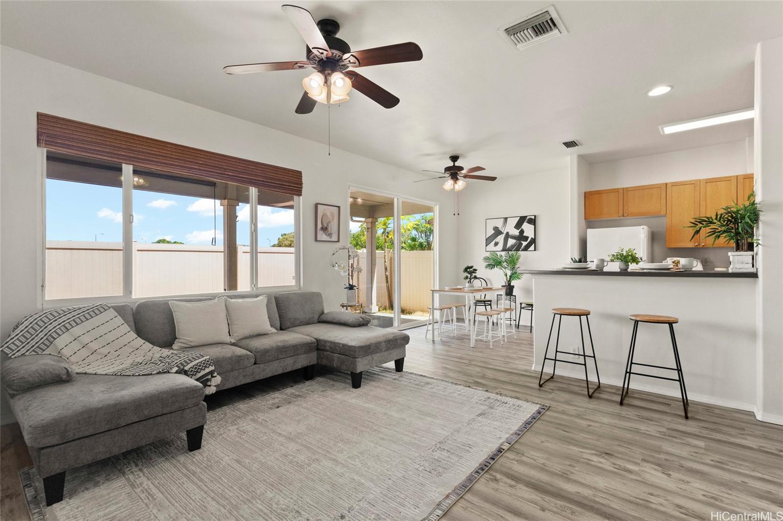 91-1200  Keaunui Drive Ewa Gen Tuscany Ii, Ewaplain home - photo 3 of 24