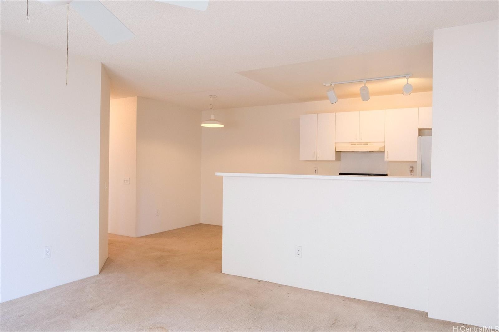 Coronado A condo # 1H, Ewa Beach, Hawaii - photo 5 of 15