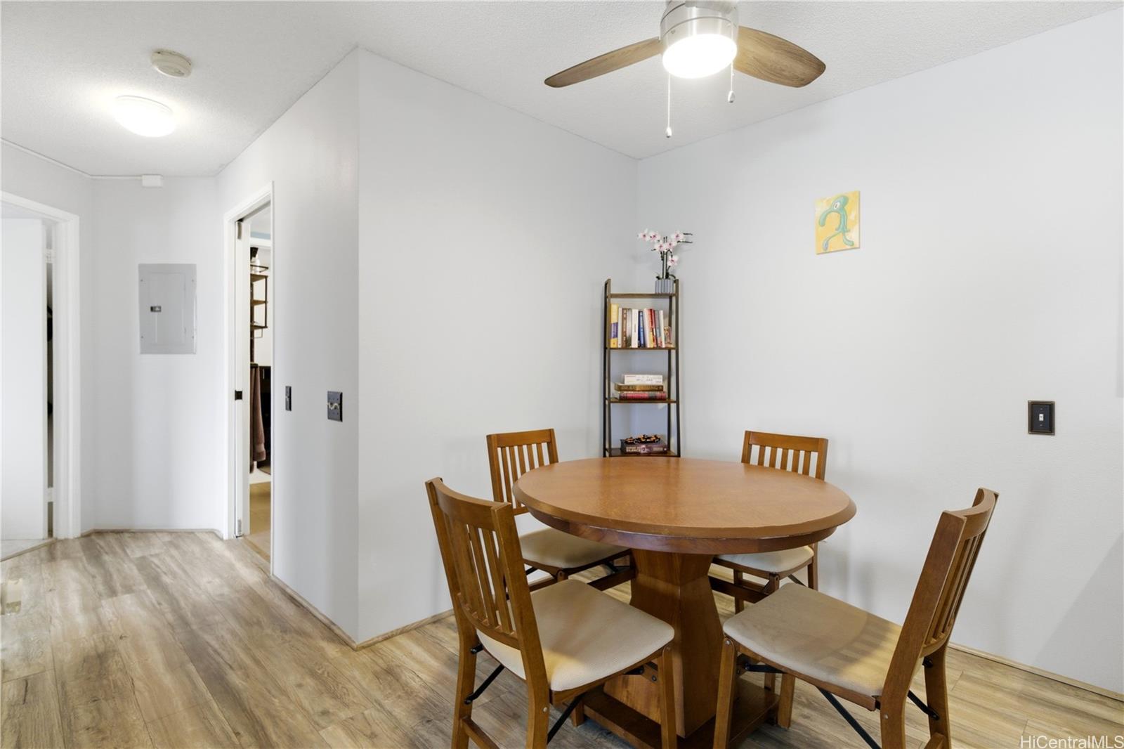 Coronado B condo # 6J, Ewa Beach, Hawaii - photo 9 of 22