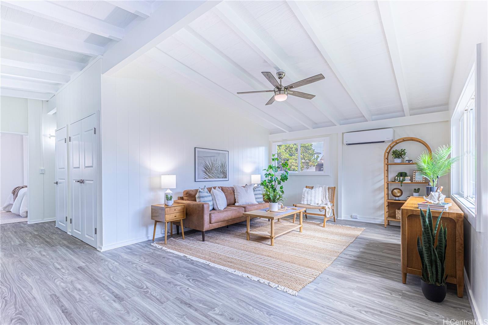 91-1208  Kauiki Street Ewa Beach, Ewaplain home - photo 2 of 24