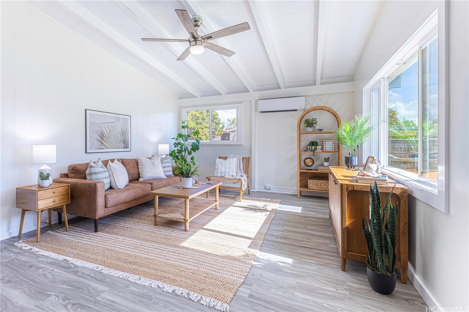 91-1208  Kauiki Street Ewa Beach, Ewaplain home - photo 3 of 24