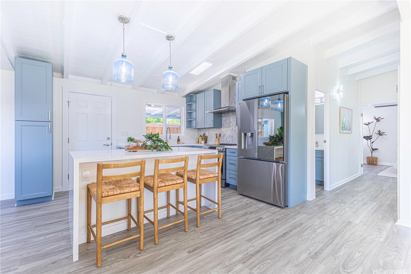 91-1208  Kauiki Street Ewa Beach, Ewaplain home - photo 5 of 24