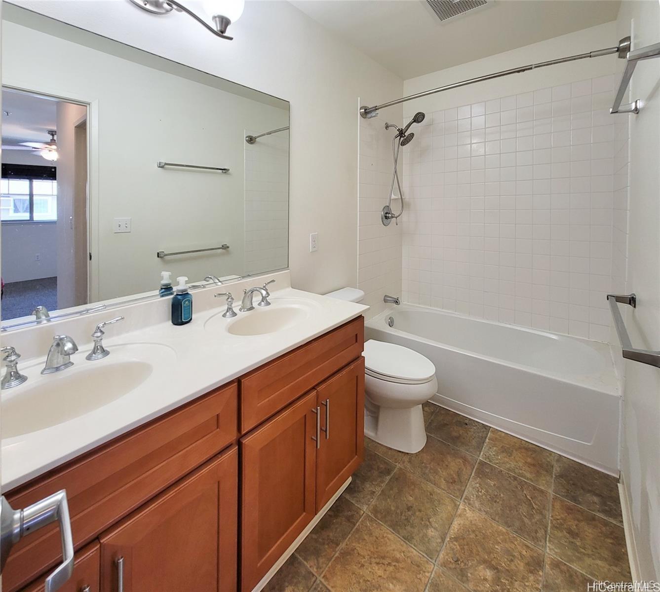 VOK townhouse # 1306, Kapolei, Hawaii - photo 11 of 18