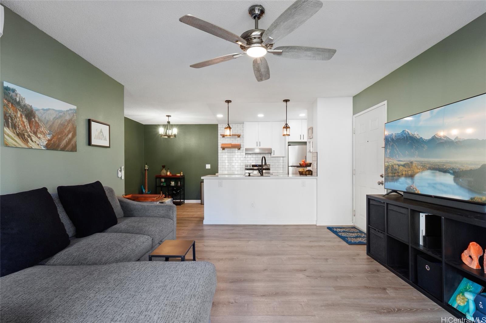 Ewa By Gentry CA townhouse # 8A, Ewa Beach, Hawaii - photo 3 of 21