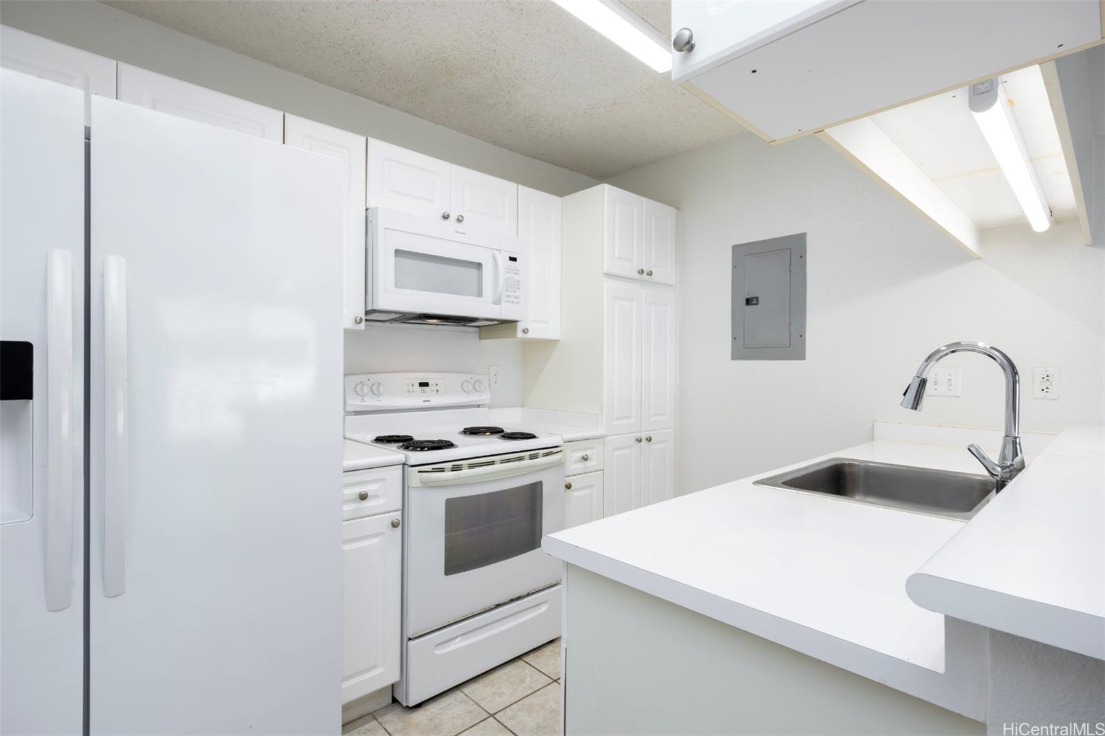 Ewa by Gentry townhouse # 10A, Ewa Beach, Hawaii - photo 8 of 25