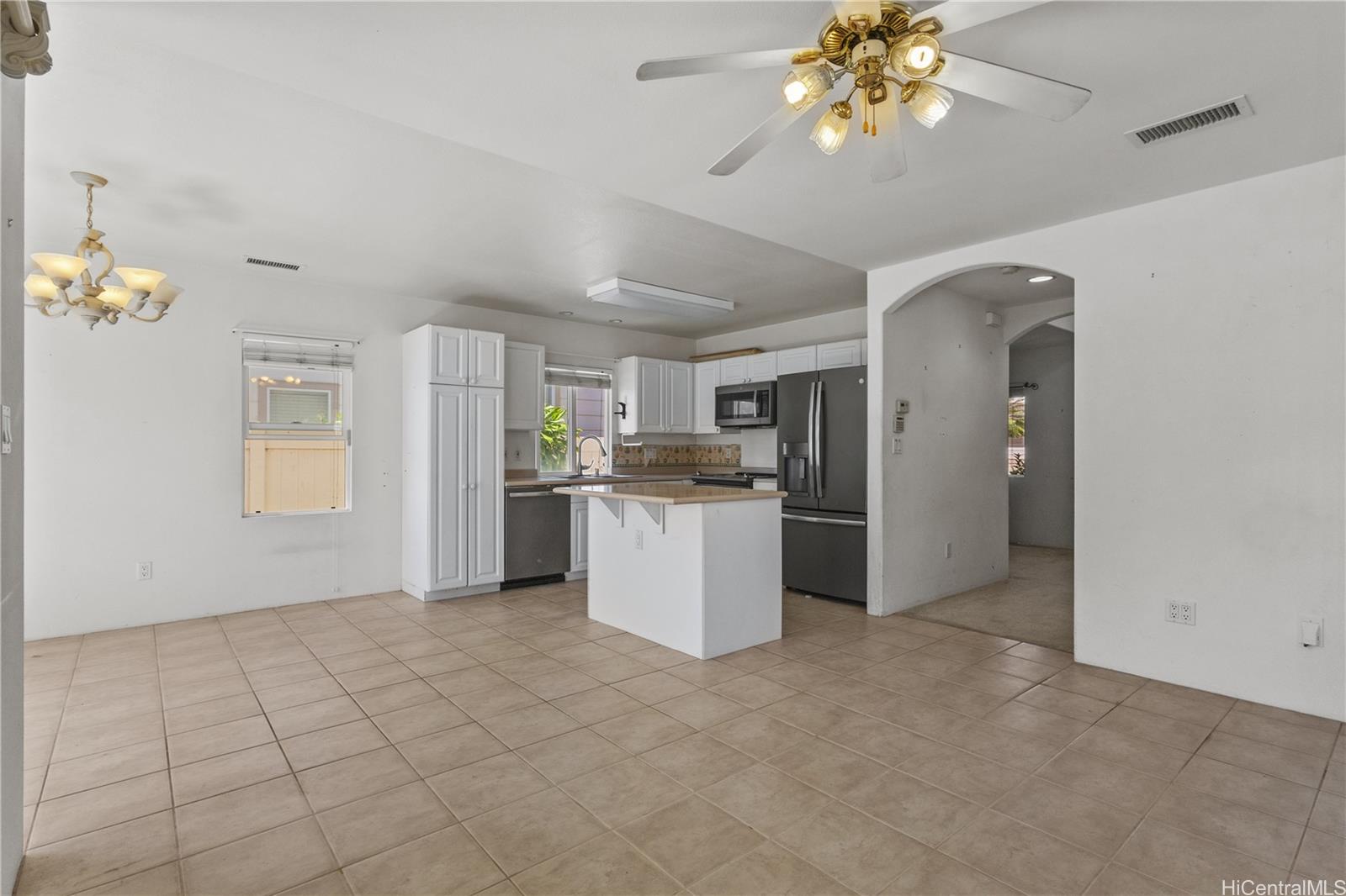 91-1220  Kaiopua Street Ocean Pointe, Ewaplain home - photo 5 of 19