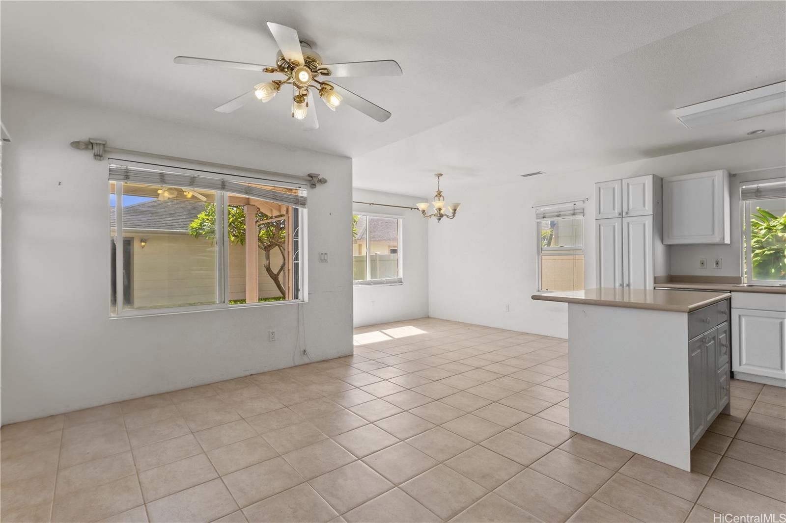 91-1220  Kaiopua Street Ocean Pointe, Ewaplain home - photo 6 of 19