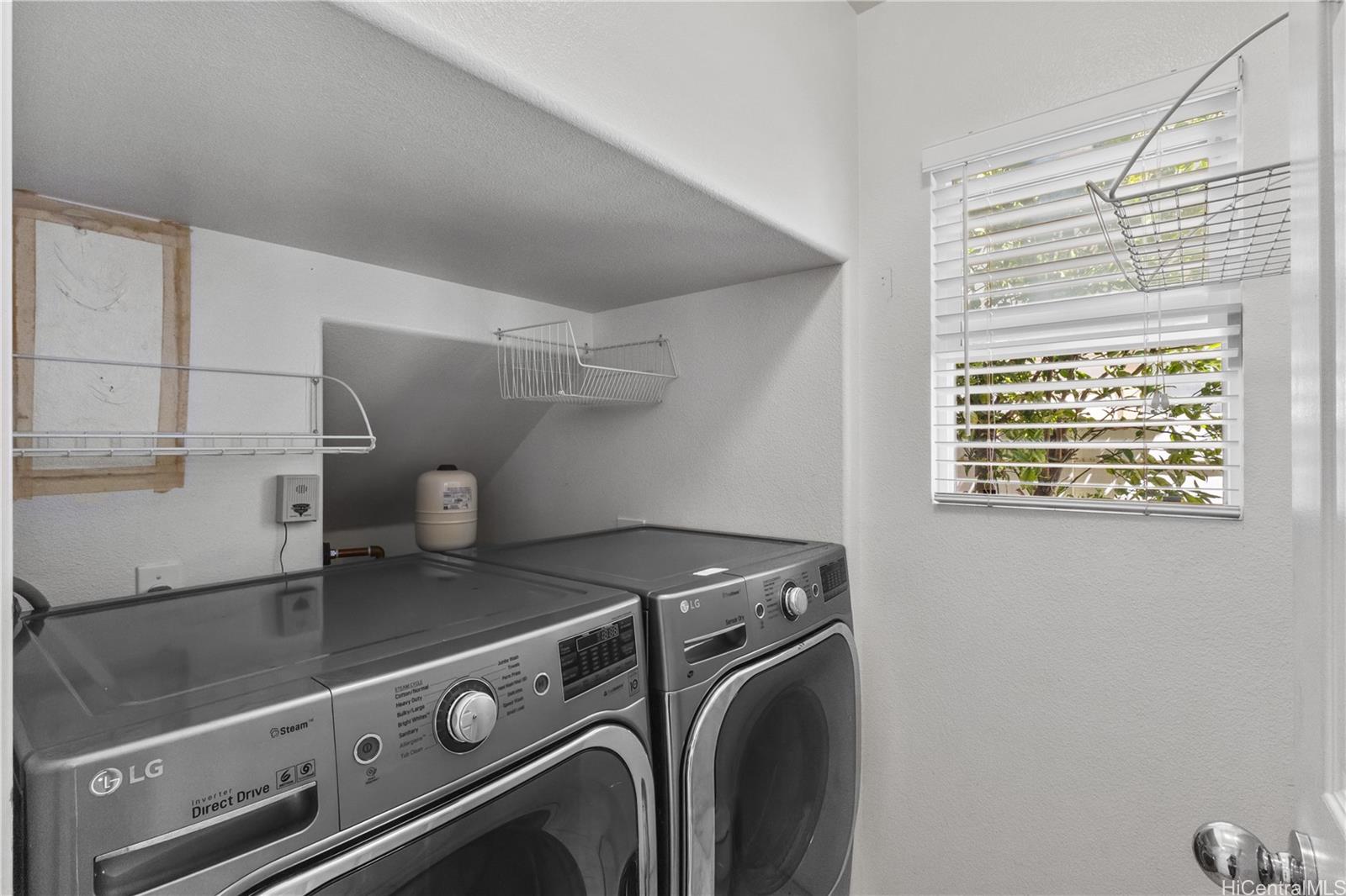 91-1220  Kaiopua Street Ocean Pointe, Ewaplain home - photo 7 of 19