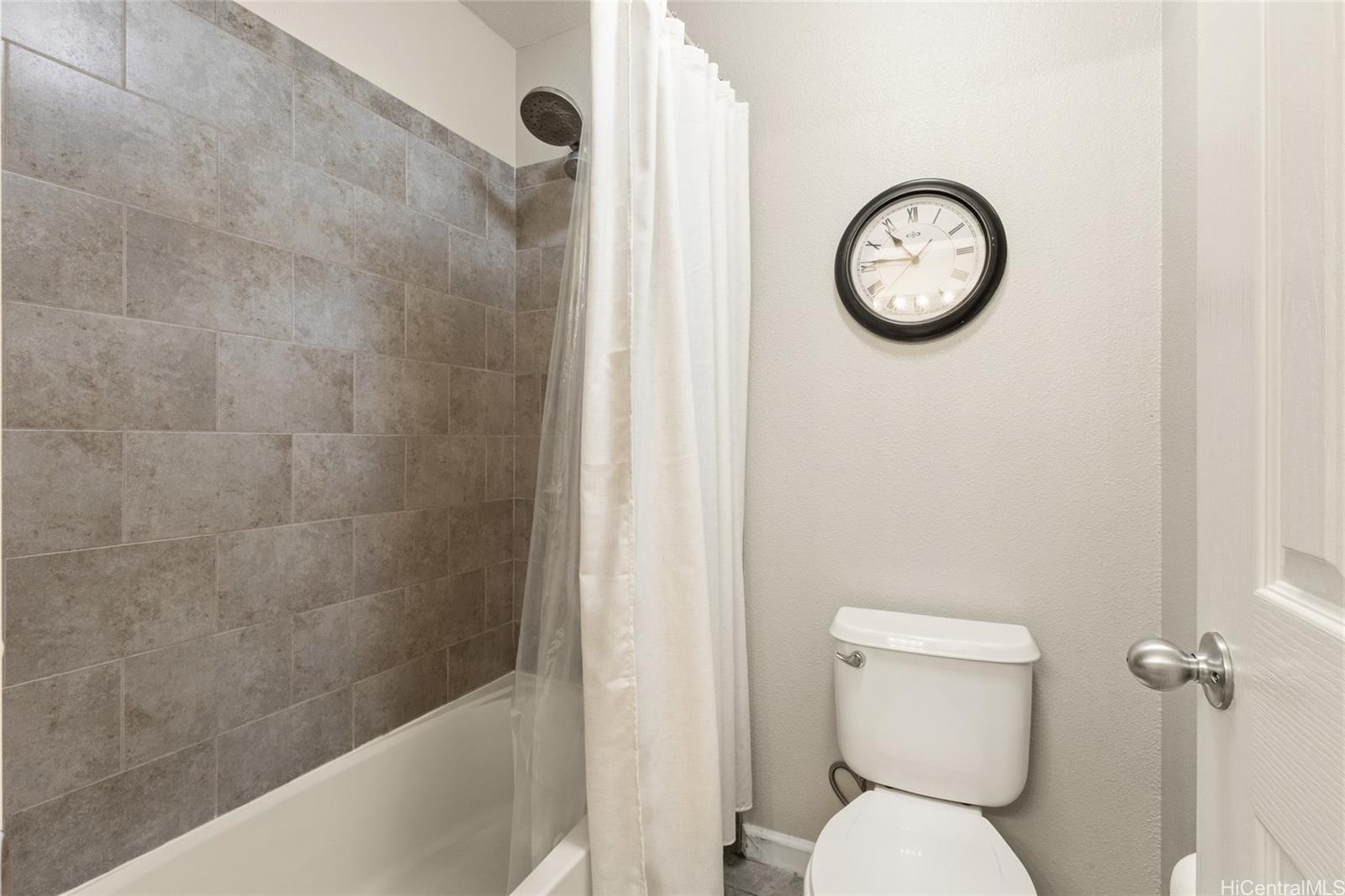 91-1227  Kaileolea Dr Ocean Pointe, Ewaplain home - photo 20 of 25