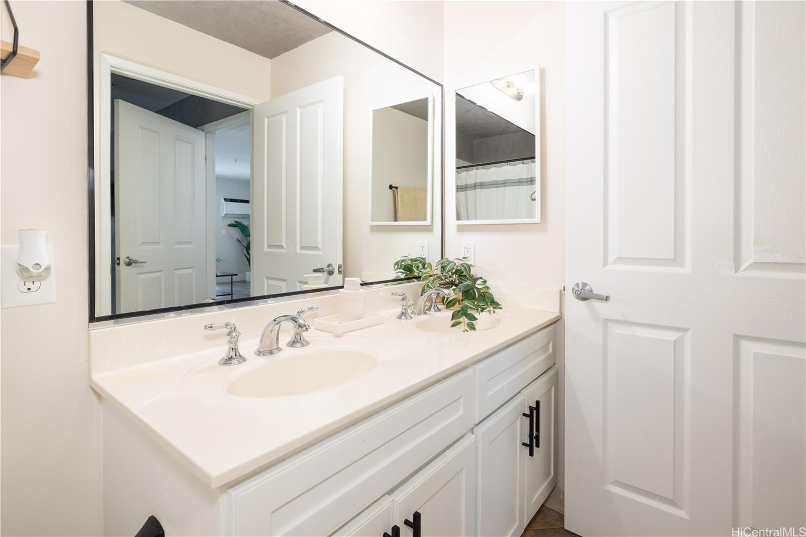 Villages of Kapolei townhouse # 302, Kapolei, Hawaii - photo 14 of 25