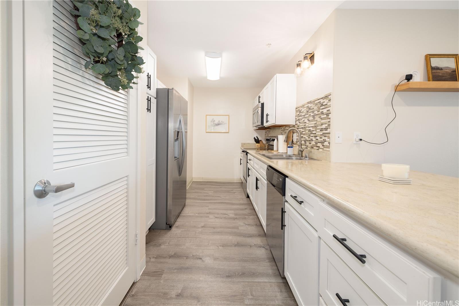 Villages of Kapolei townhouse # 302, Kapolei, Hawaii - photo 10 of 25