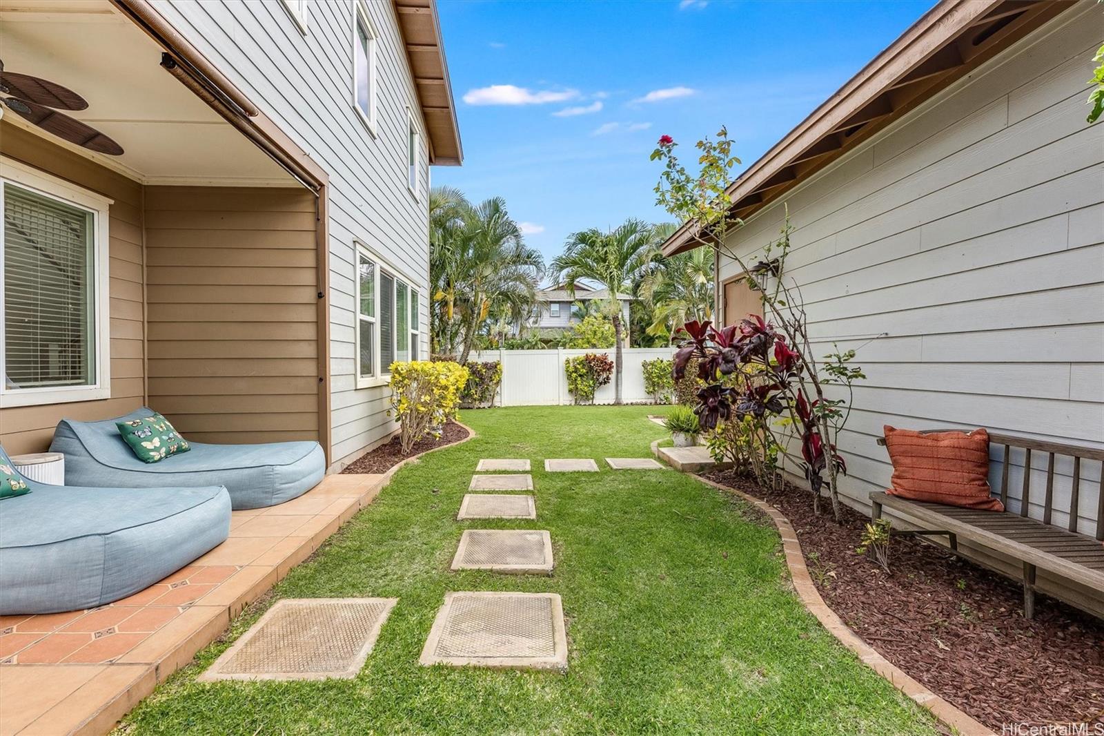 91-1233  Kaiokia Street Hoakalei-ka Makana, Ewaplain home - photo 19 of 25