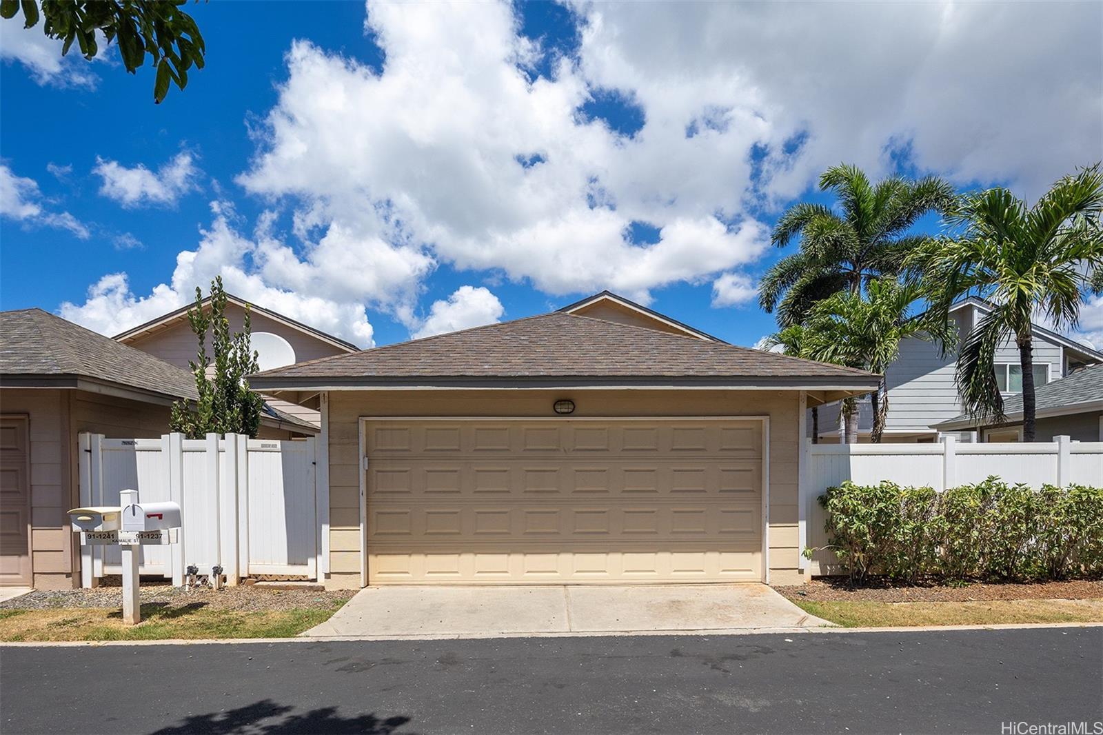 91-1237 Kaimalie St Ewa Beach - Rental - photo 10 of 25