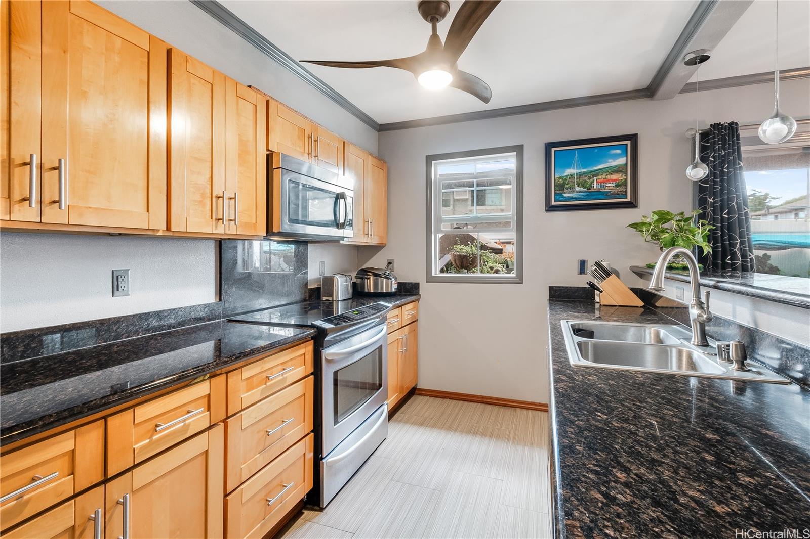 Villages of Kapolei townhouse # 107, Kapolei, Hawaii - photo 6 of 23