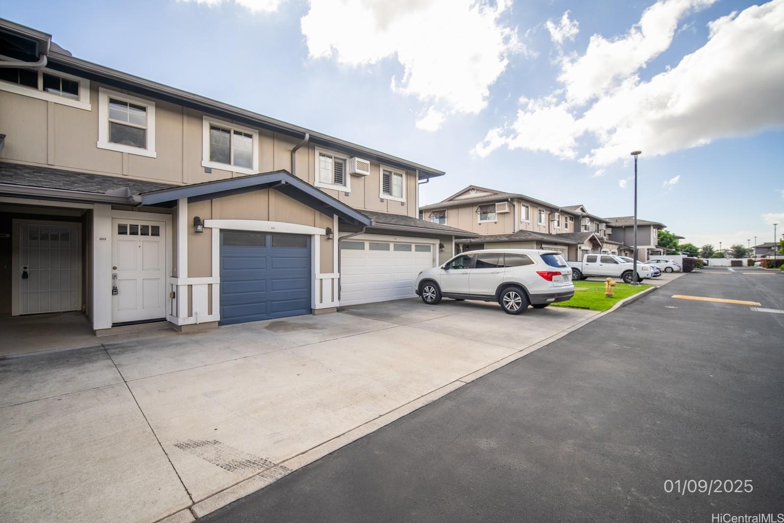 91-1269 Kamaaha Ave Kapolei - Rental - photo 2 of 21