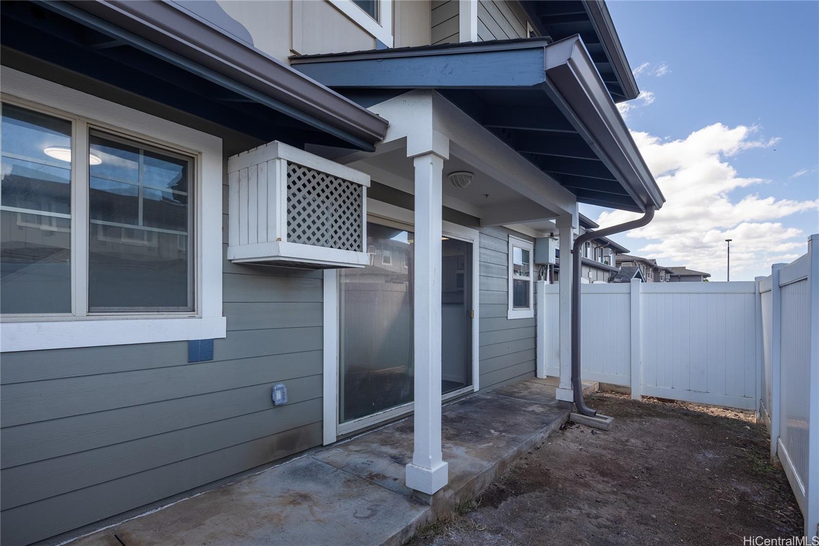 Villages at Kapolei townhouse # 307, Kapolei, Hawaii - photo 16 of 18