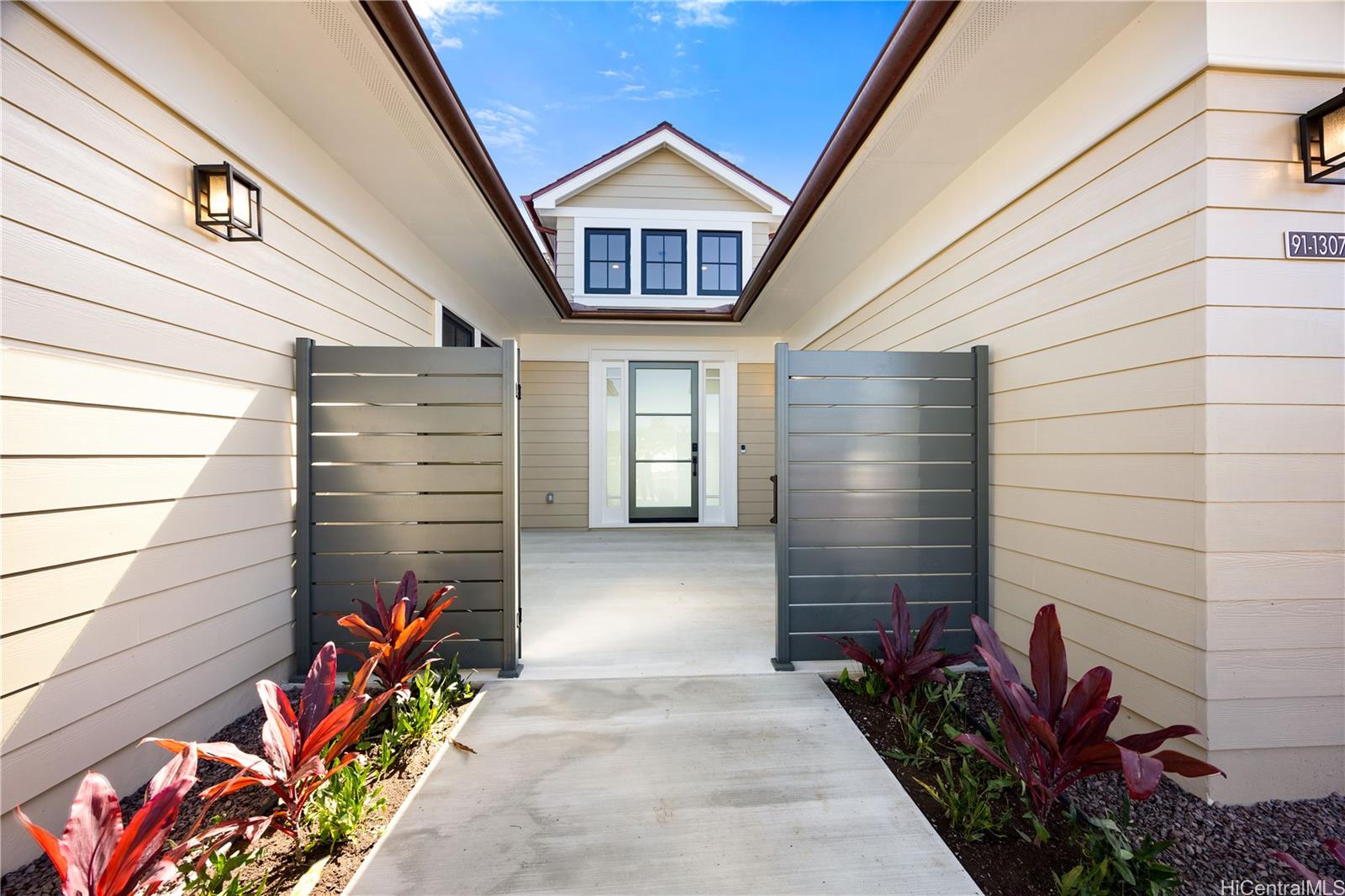 91-1307  Halili Street Hoakalei-kuapapa, Ewaplain home - photo 3 of 24