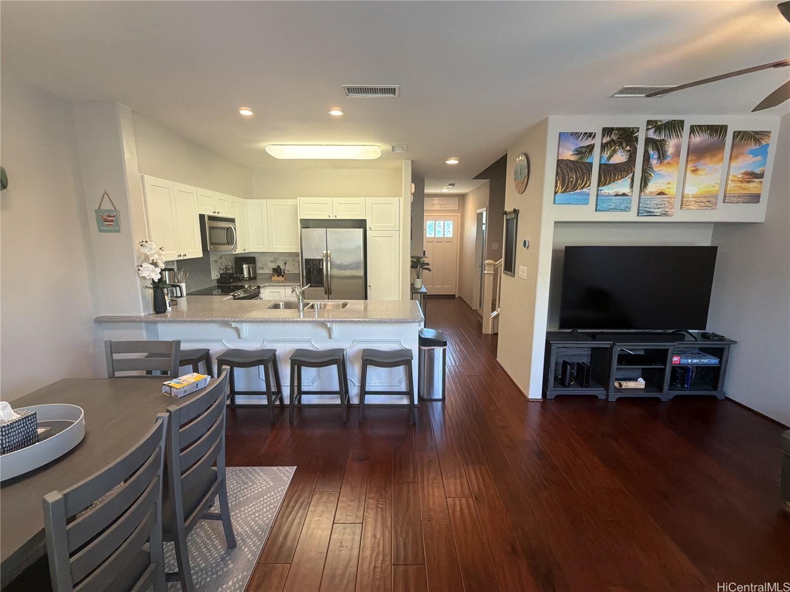 Hoakalei Resort townhouse # 205, Ewa Beach, Hawaii - photo 11 of 25