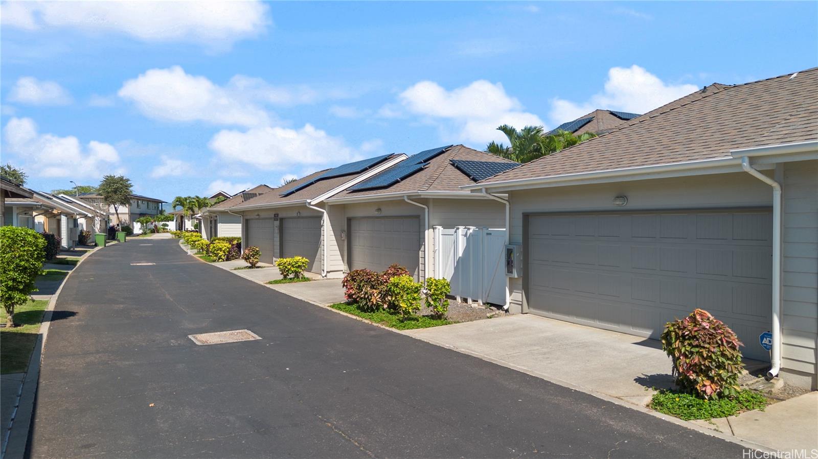 Ka Makana Community Association townhouse # 403, Ewa Beach, Hawaii - photo 23 of 25