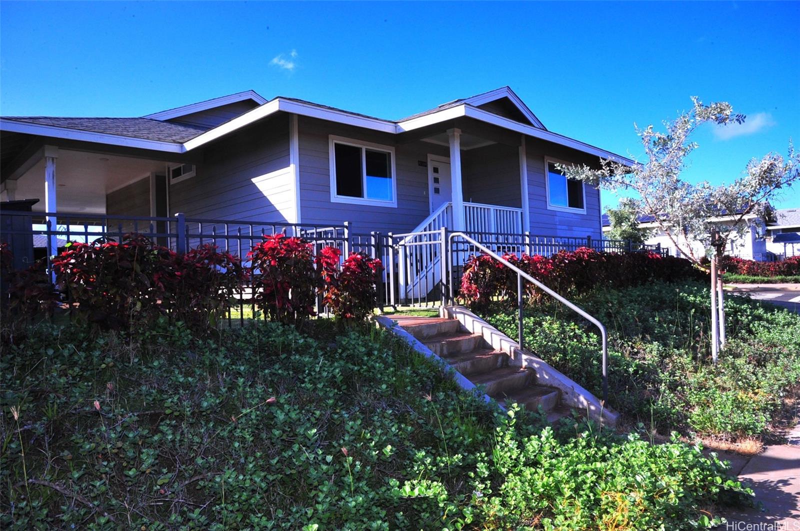 91-1339 Hoomahua Street Ewa Beach - Rental - photo 2 of 12