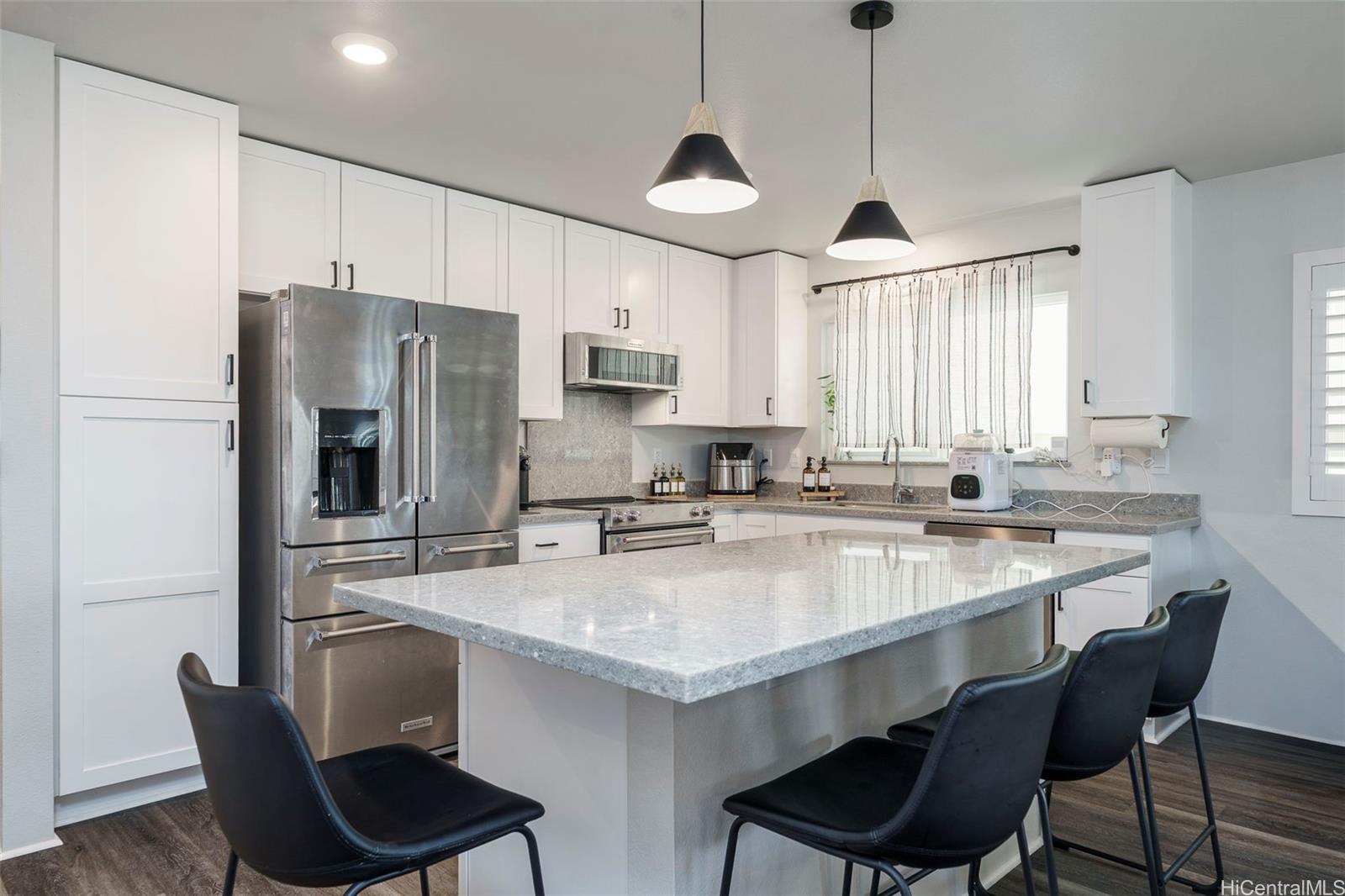 91-1372  Kakiwi Street Hoopili-hooulu, Ewaplain home - photo 5 of 23