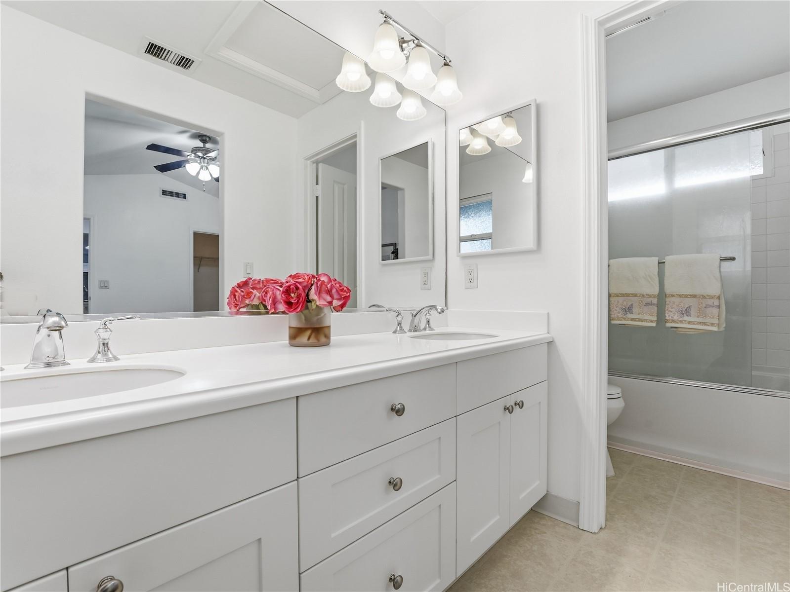 91-1378  Kaileolea Drive Hoakalei-kuapapa, Ewaplain home - photo 7 of 23