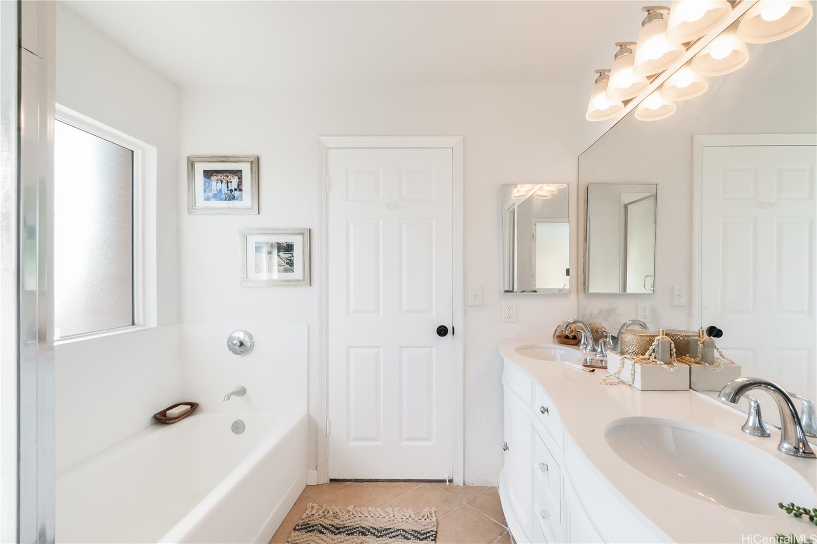 91-1389  Wahane Street Kapolei Knolls, Ewaplain home - photo 20 of 25