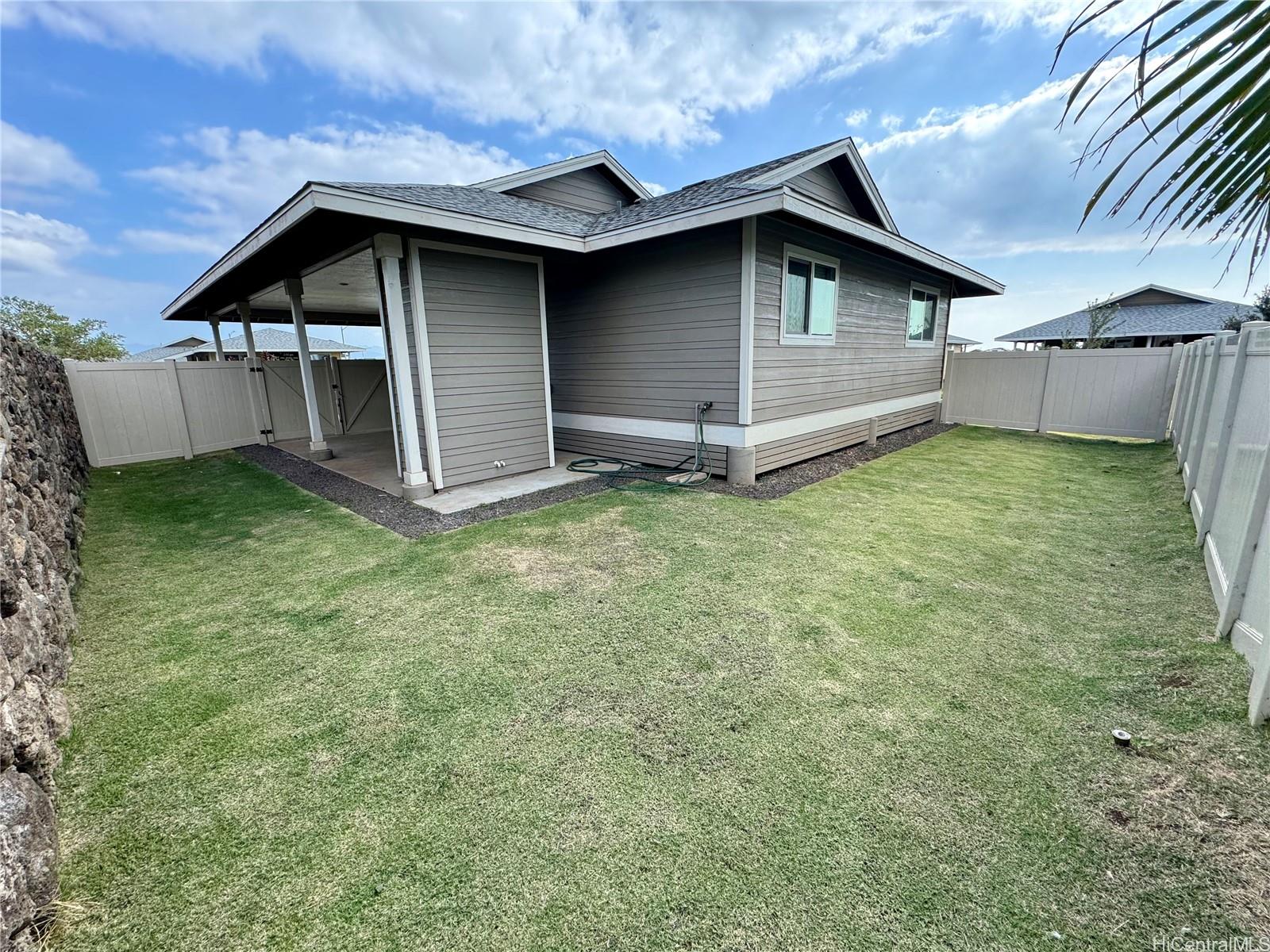 91-1412 Kaahaaha St Ewa Beach - Rental - photo 11 of 13