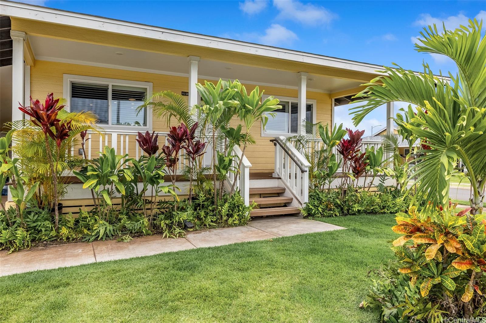 91-1413  Kaahaaha St Hoopili-hooulu, Ewaplain home - photo 3 of 20