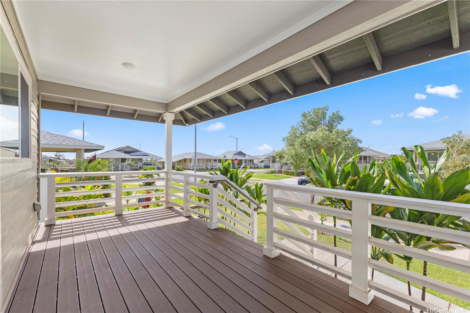 91-1417  Kaahaaha Street Hoopili-hooulu, Ewaplain home - photo 2 of 25