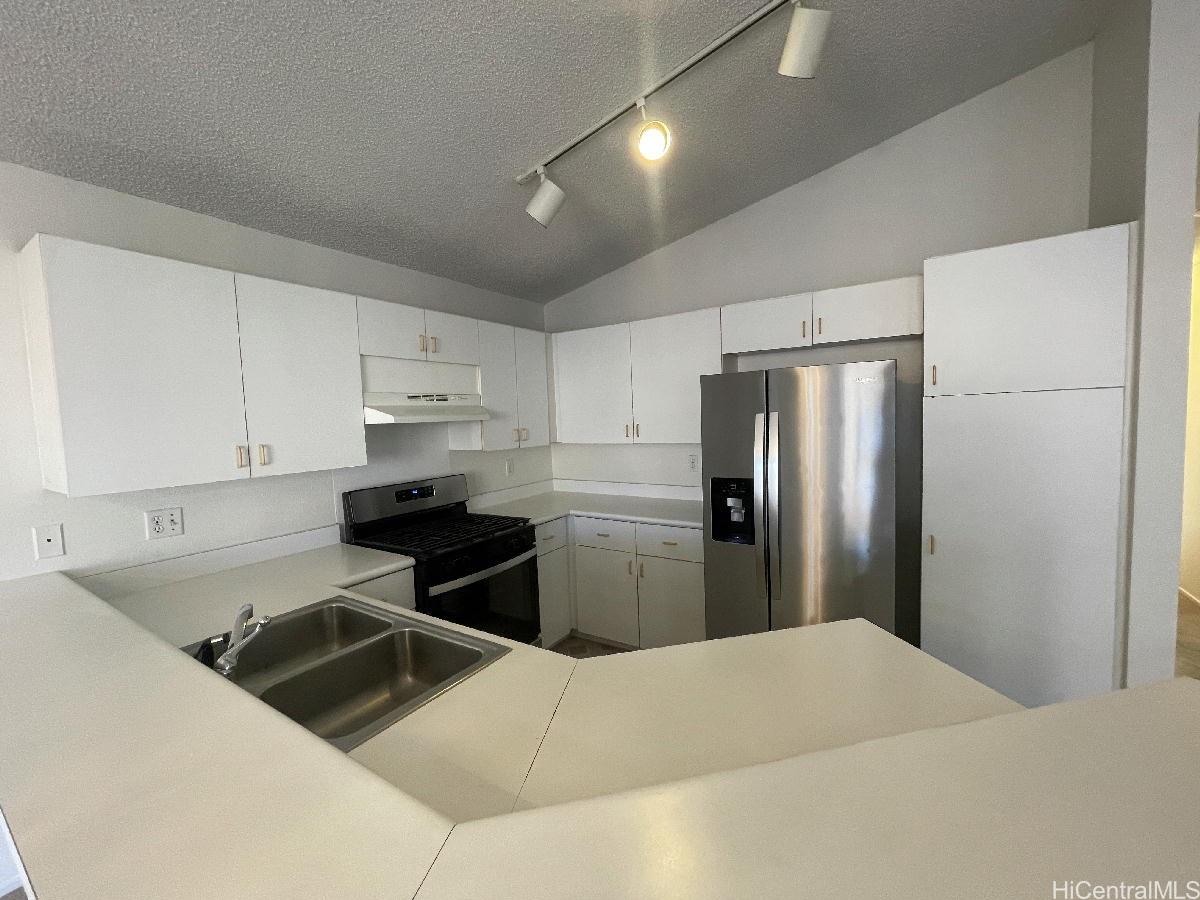 91-143 Puaina Pl Ewa Beach - Rental - photo 4 of 5