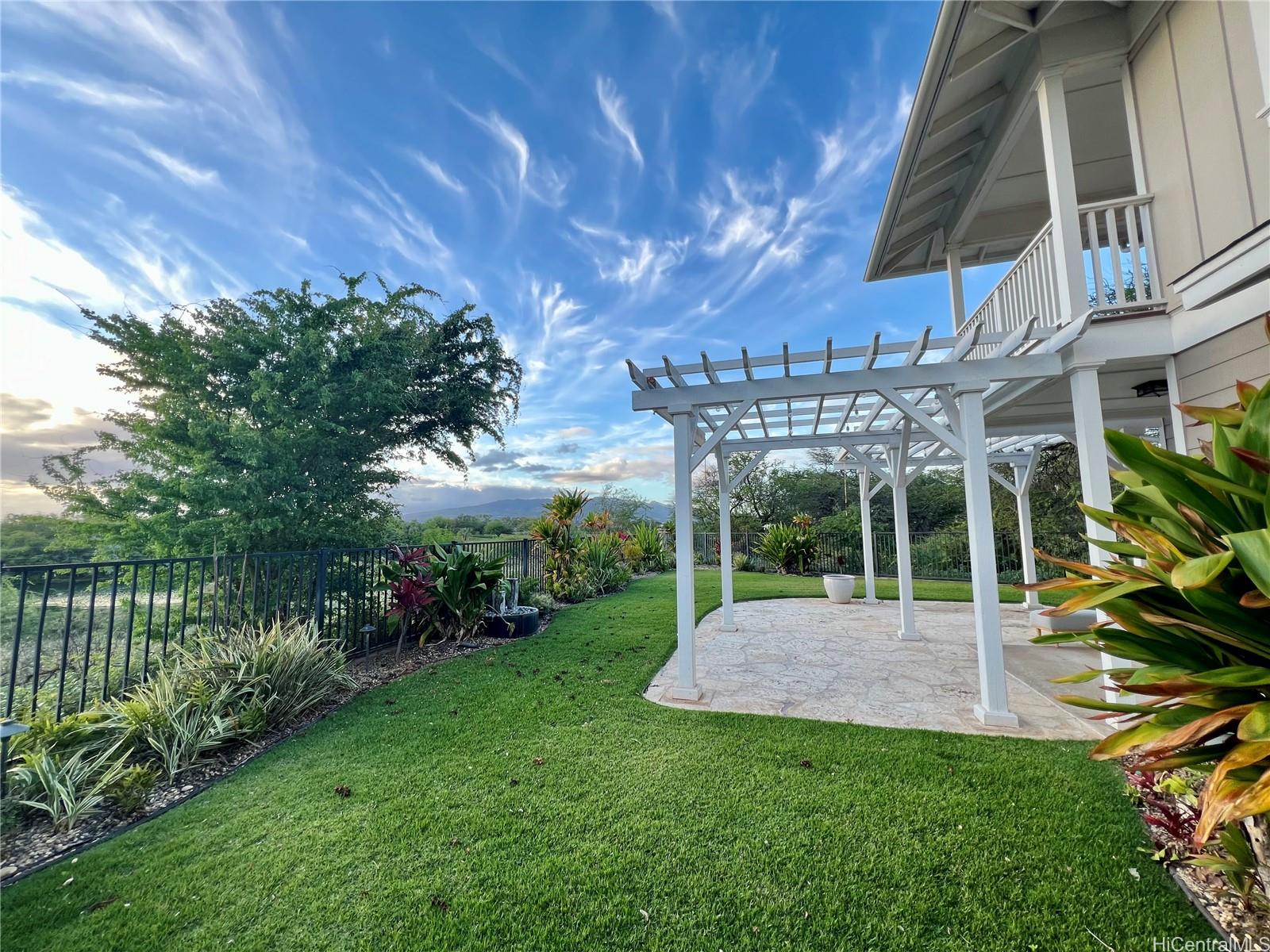 91-1432  Kaileolea Drive Hoakalei-kuapapa, Ewaplain home - photo 2 of 18