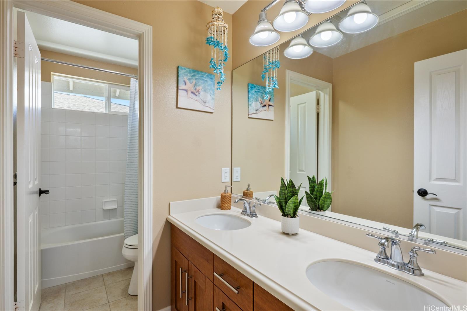 91-1478  Kaikohola Street Hoakalei-kipuka, Ewaplain home - photo 11 of 25