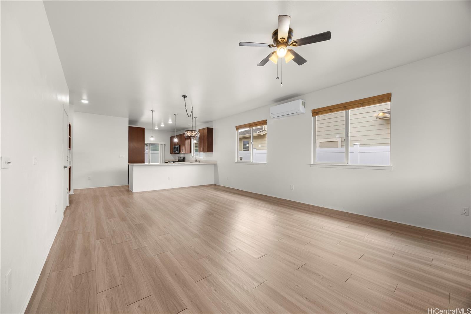 91-1521  Laauala Street Hoopili-iliahi, Ewaplain home - photo 4 of 25