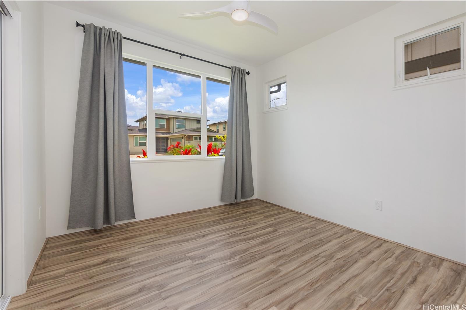 91-1526  Milimili Street Ewa Gen Makamae, Ewaplain home - photo 11 of 25