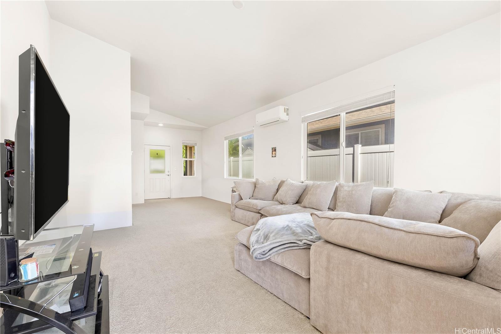 91-1590  Ilikana Street Hoopili-haakea, Ewaplain home - photo 3 of 24