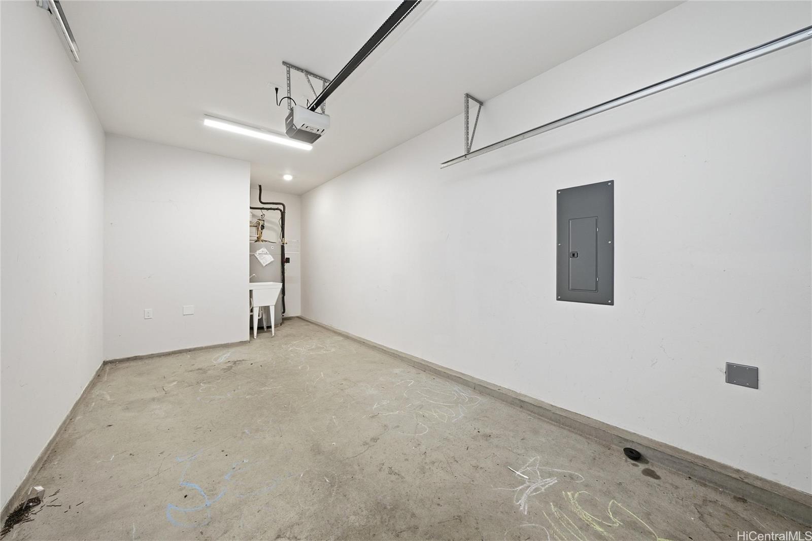 91-1640 Honouliuli St Ewa Beach - Rental - photo 9 of 25