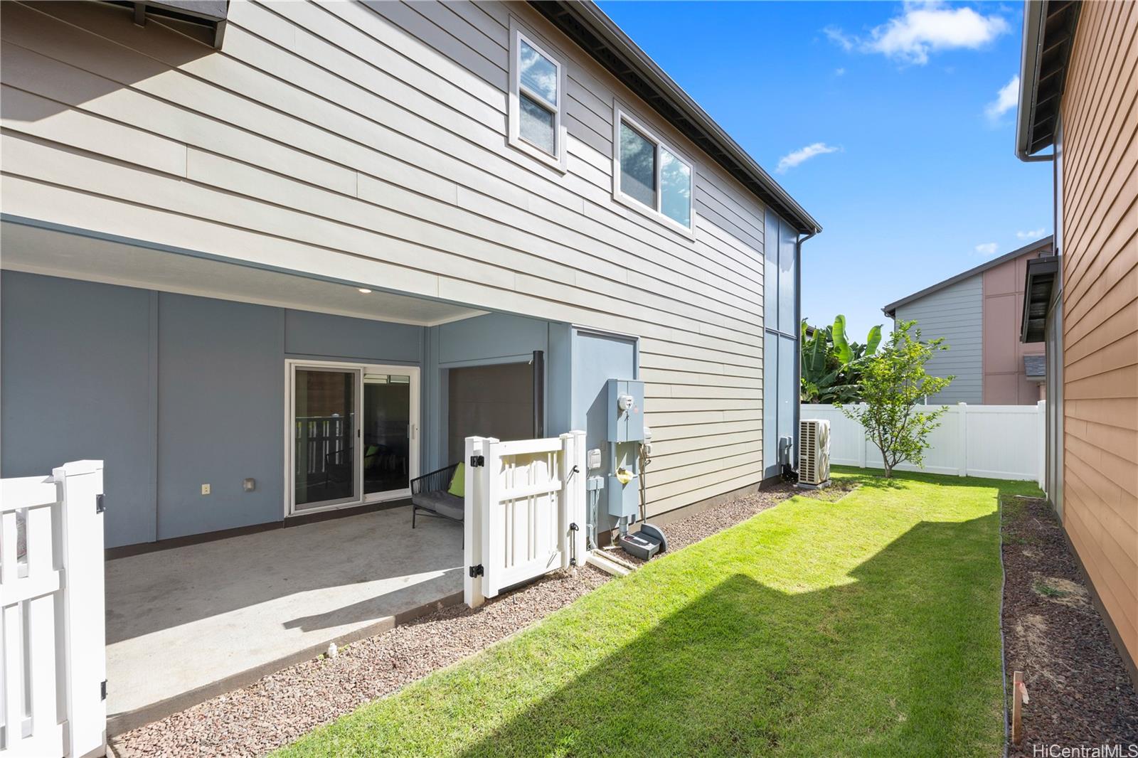 91-1640  Honouliuli Street Hoopili-mamaka, Ewaplain home - photo 3 of 25