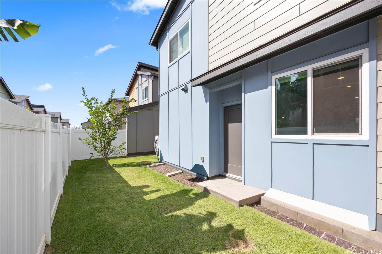 91-1640  Honouliuli Street Hoopili-mamaka, Ewaplain home - photo 4 of 25