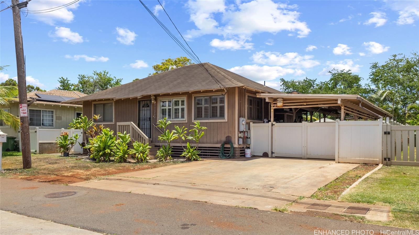 91-1702  Burke Street Ewa Villages, Ewaplain home - photo 2 of 20