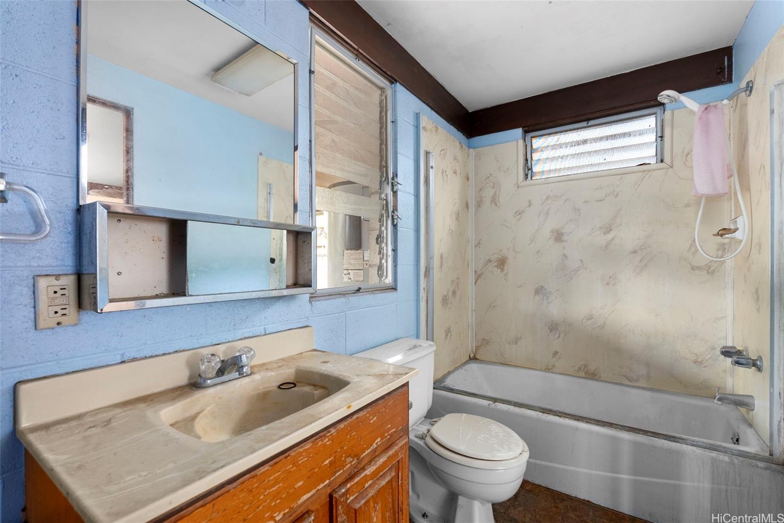 91-1706  Kikoo Street Ewa Villages, Ewaplain home - photo 5 of 25